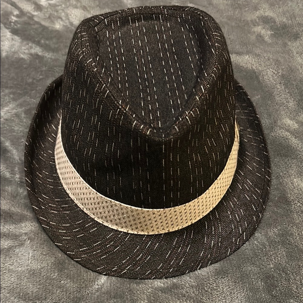 Goorin Bros Black and White Fedora Hat